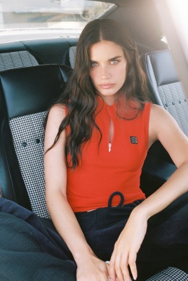s_0001.jpg