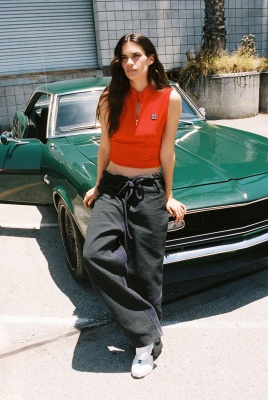 s_0003.jpg