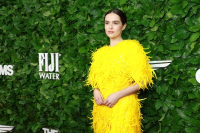 Zoey-Deutch-049.jpg