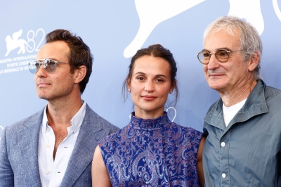 a_0032.jpg