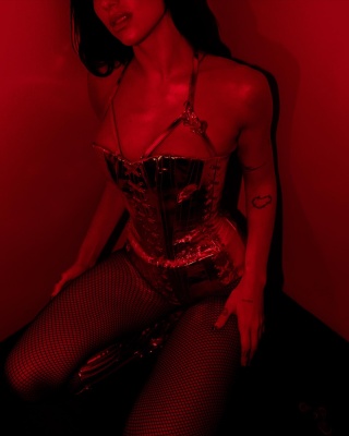 d_0002.jpg