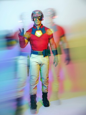 668960929_2226607495-san-diego-comic-con-tv-guide-magazine-july-2025-_l.jpg