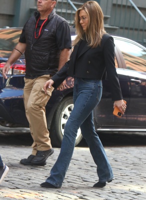 jennifer_0006~0.jpg