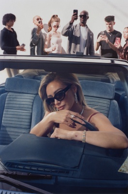 h_0007.jpg