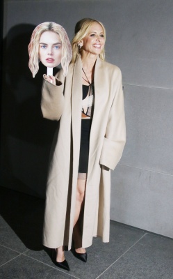 s_0012.jpg