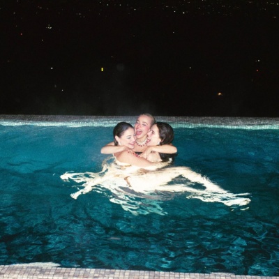 s_0003.jpg