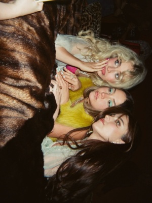 s_0010.jpg