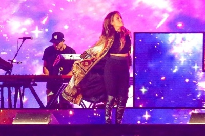jennifer_0050.jpg